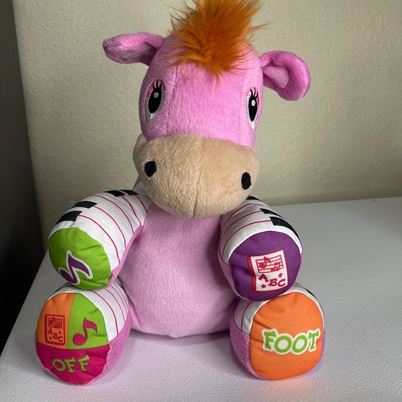 First Act Vintage Musical Toy. Very Good Condition. Plays Music And Counts. - Picture 1 of 10